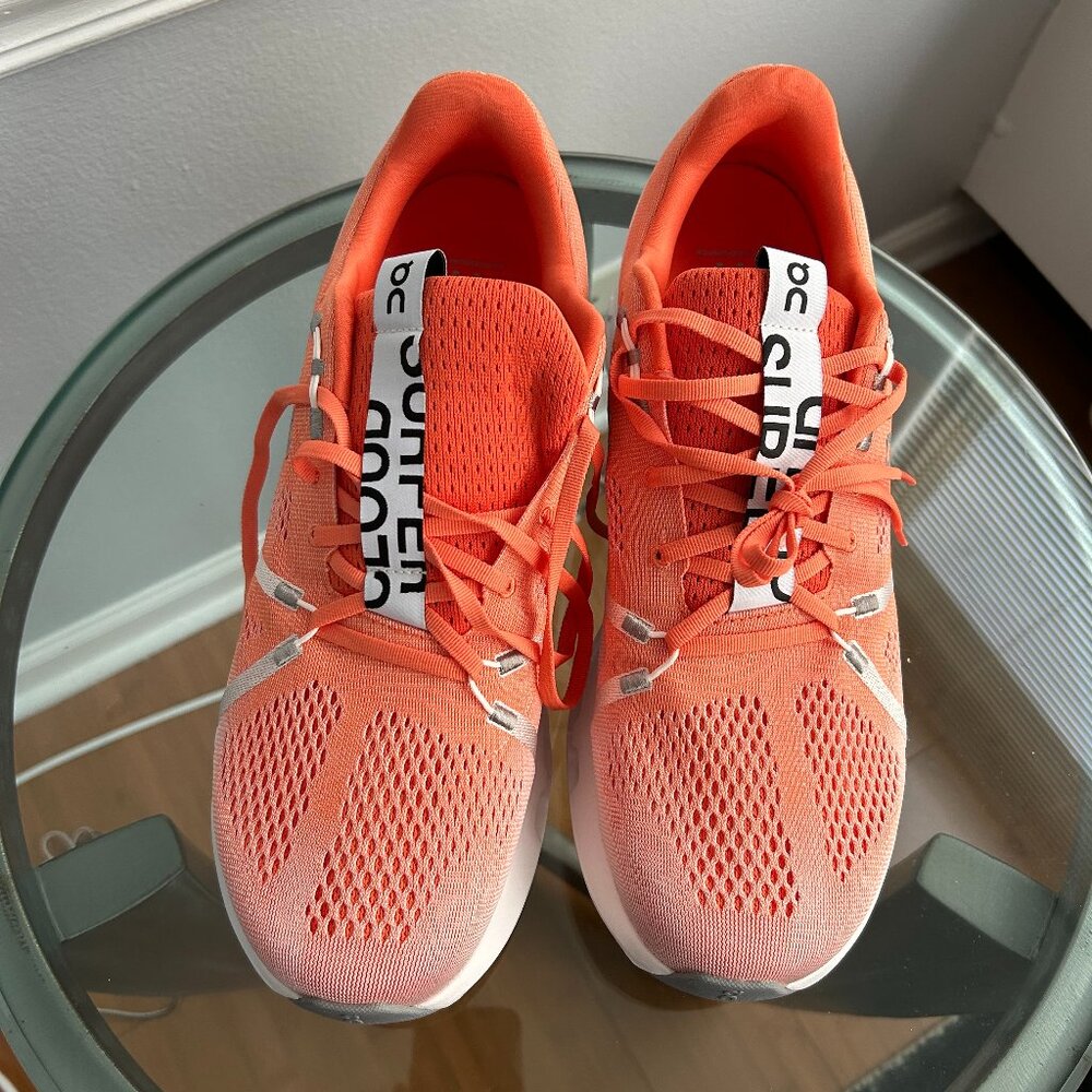ON RUNNING Cloudsurfer Running Shoes